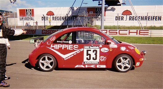 The Hippies New Beetle arrives at the Nurburgring